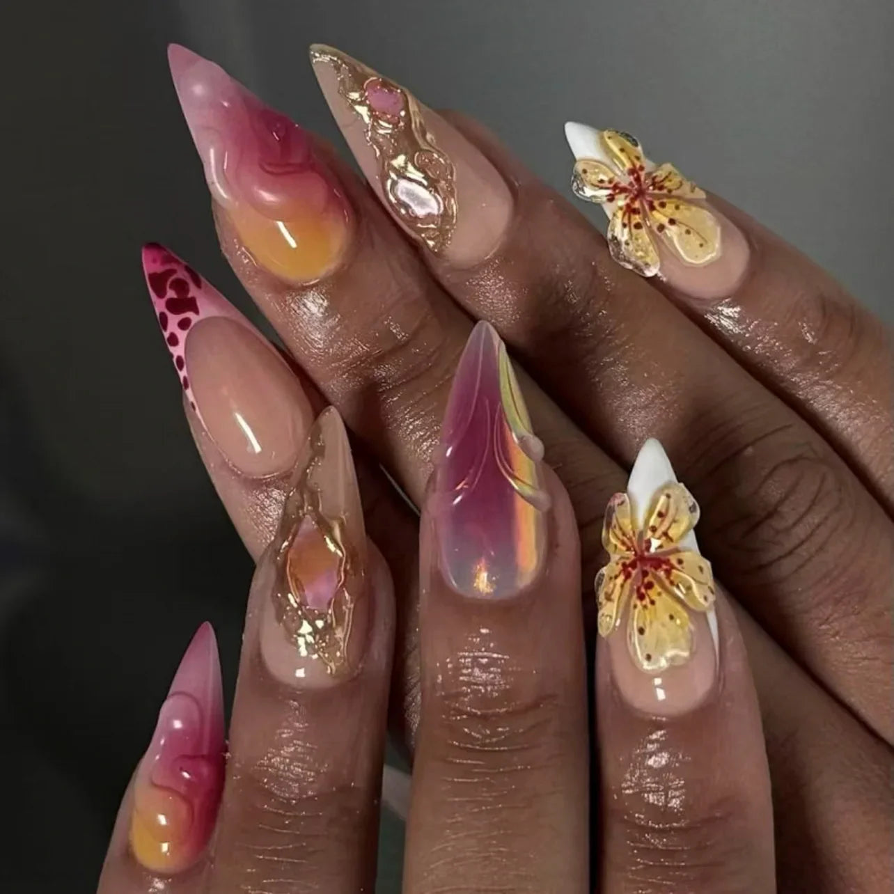 24pcs Golden Smudge Press on Nails Set