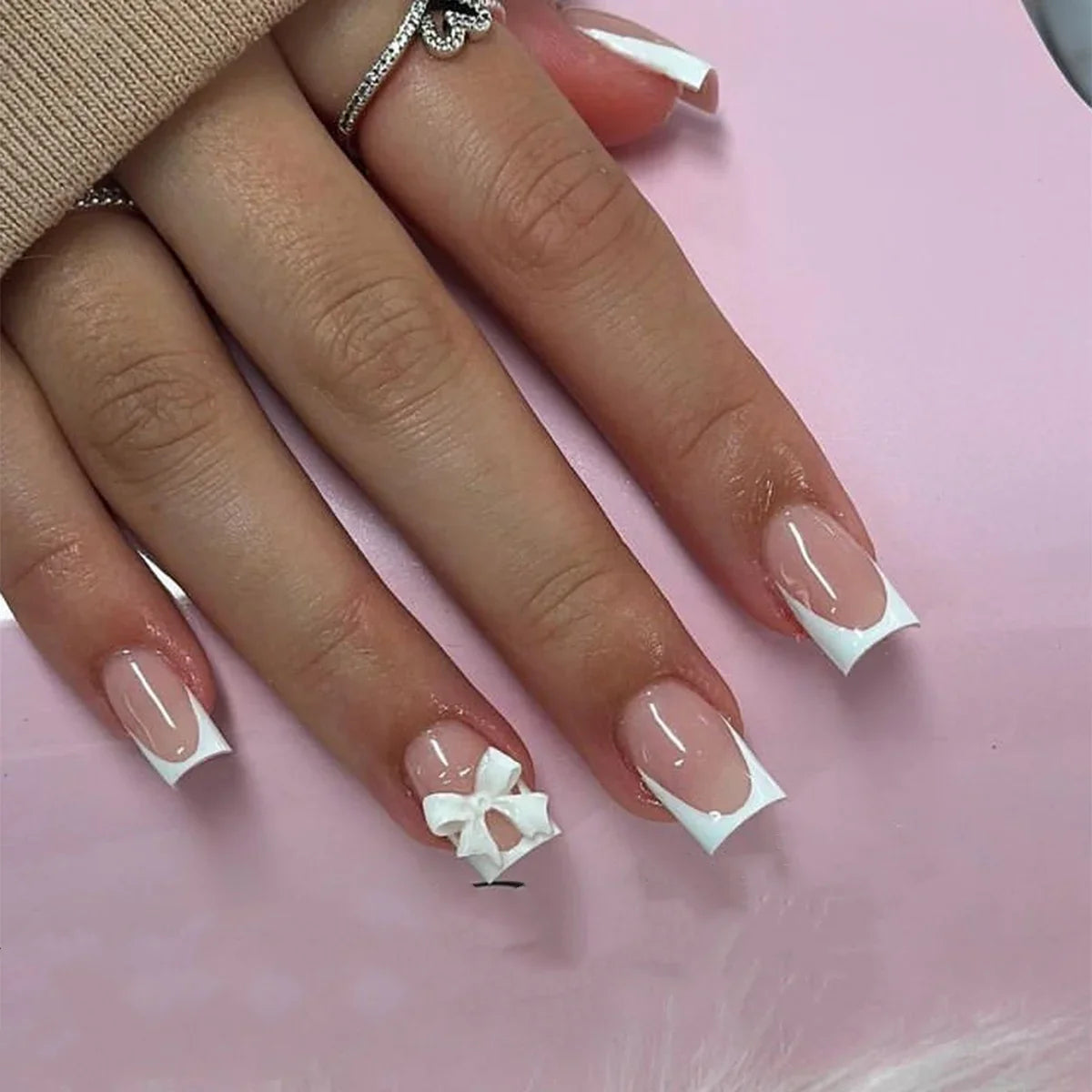 Charming Bow French Ballet Press-On Nails