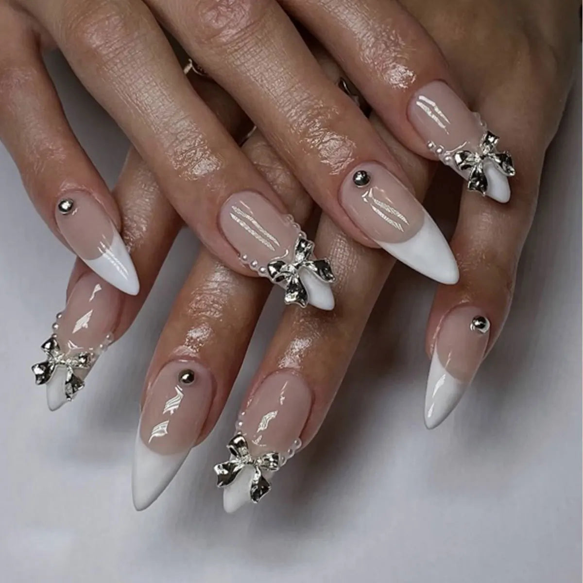 Chic Almond Press-On Nails