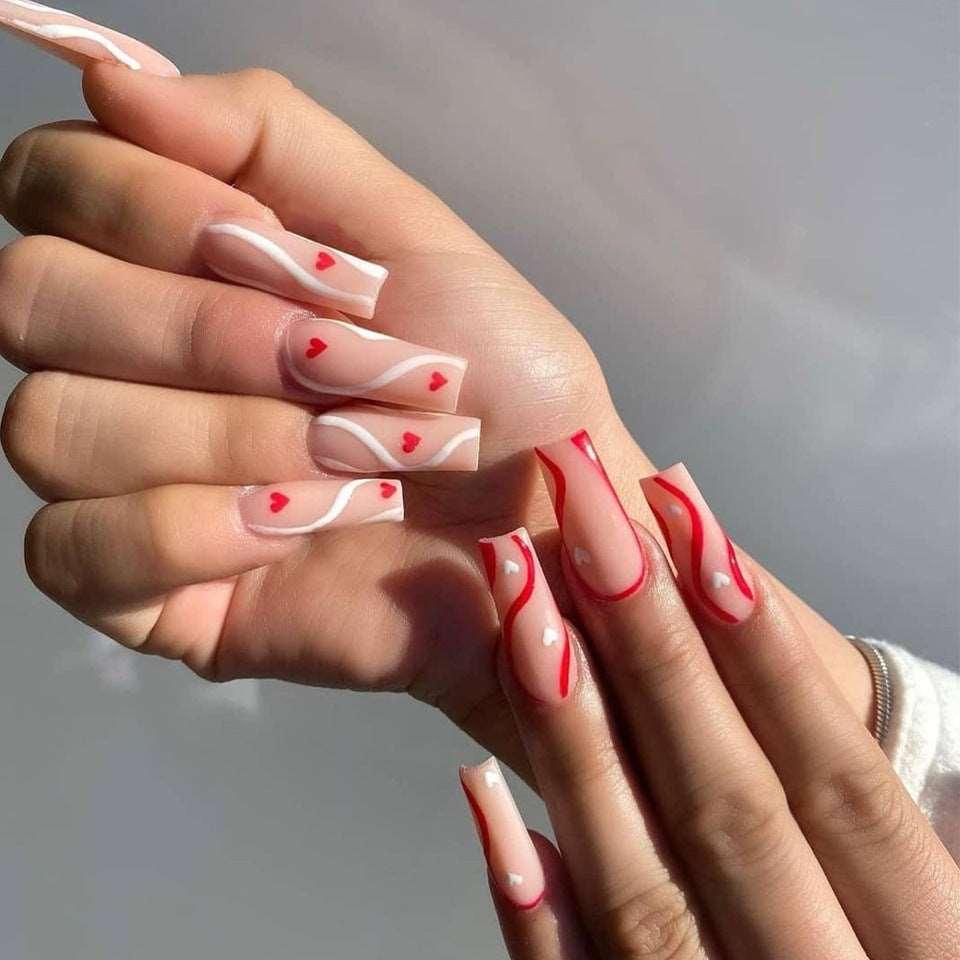 Long-Lasting Press-On Nails