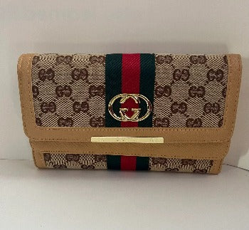 Elite Calfskin Clutch with Chain Strap