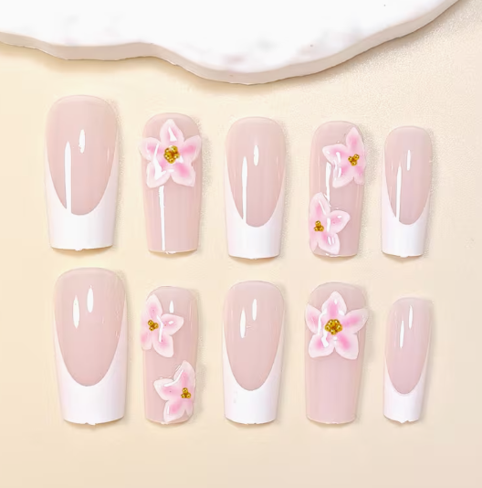 Press-On Nails French Manicure con Fiori 3D Rosa